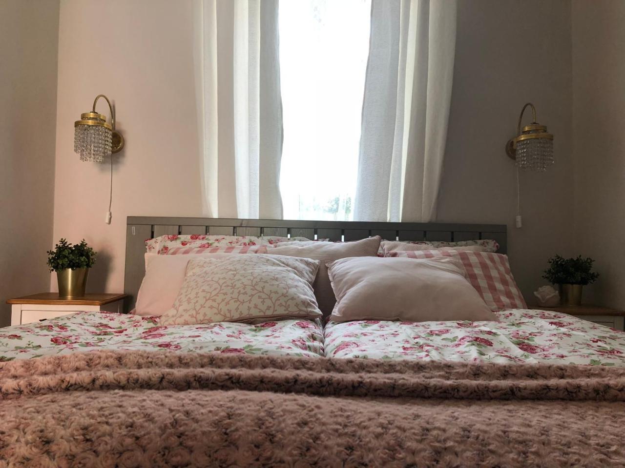 Apartament Frank Apartman Eger Zewnętrze zdjęcie